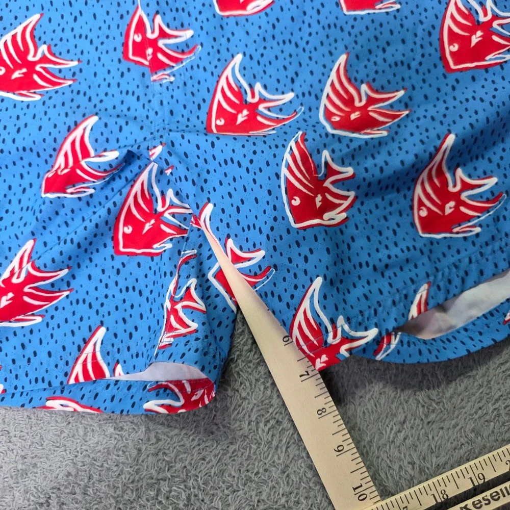Chubbies Mens XXL Shorts Blue Red Fish Print Performance Stretch 6in Inseam